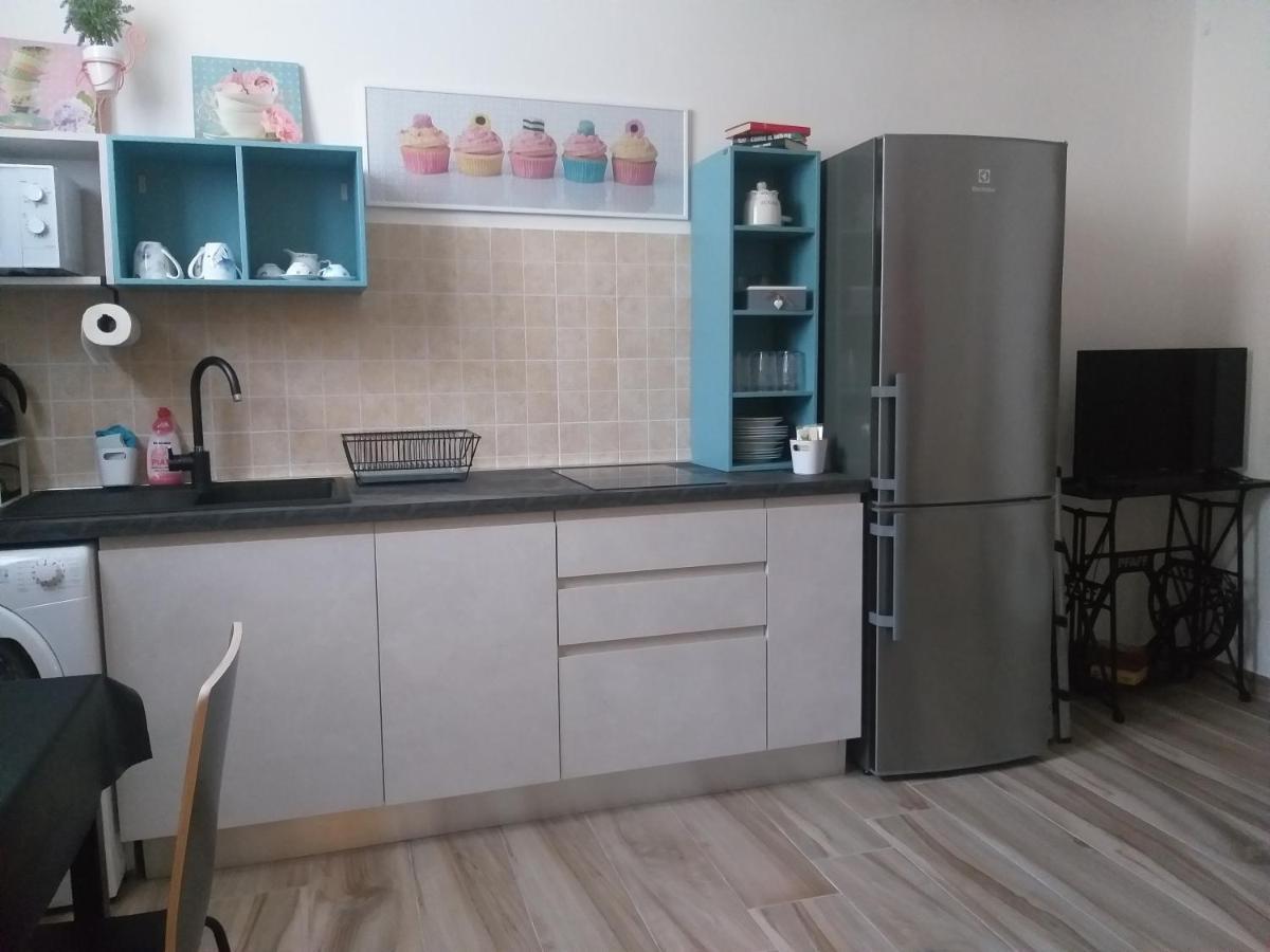 Amami Lägenhet Milano Exteriör bild