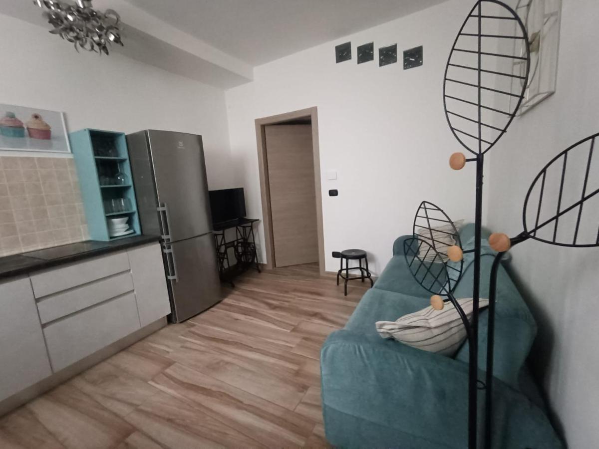 Amami Lägenhet Milano Exteriör bild